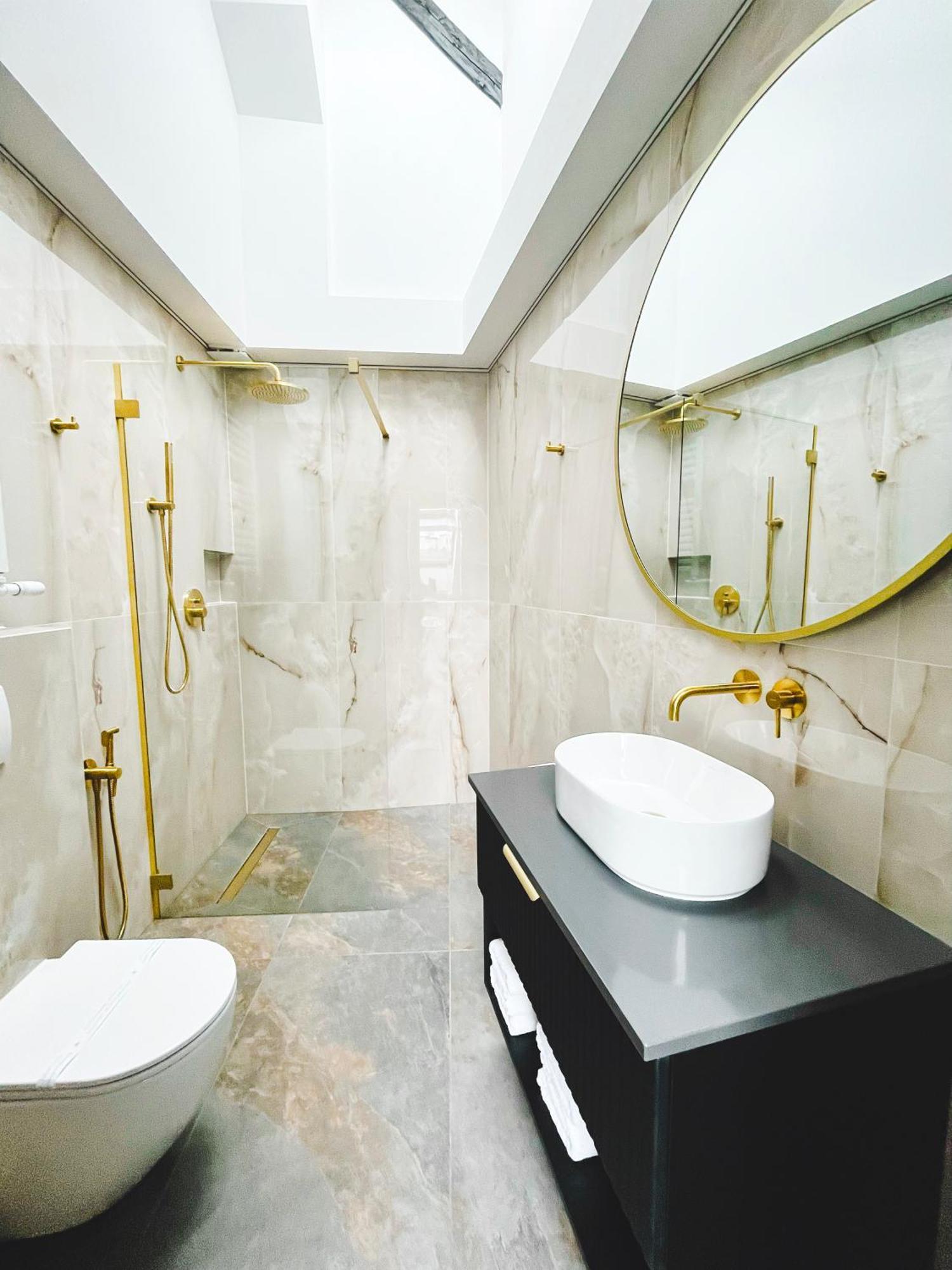 Exclusive Bdsm Apartment Krakow - Adults Only 외부 사진