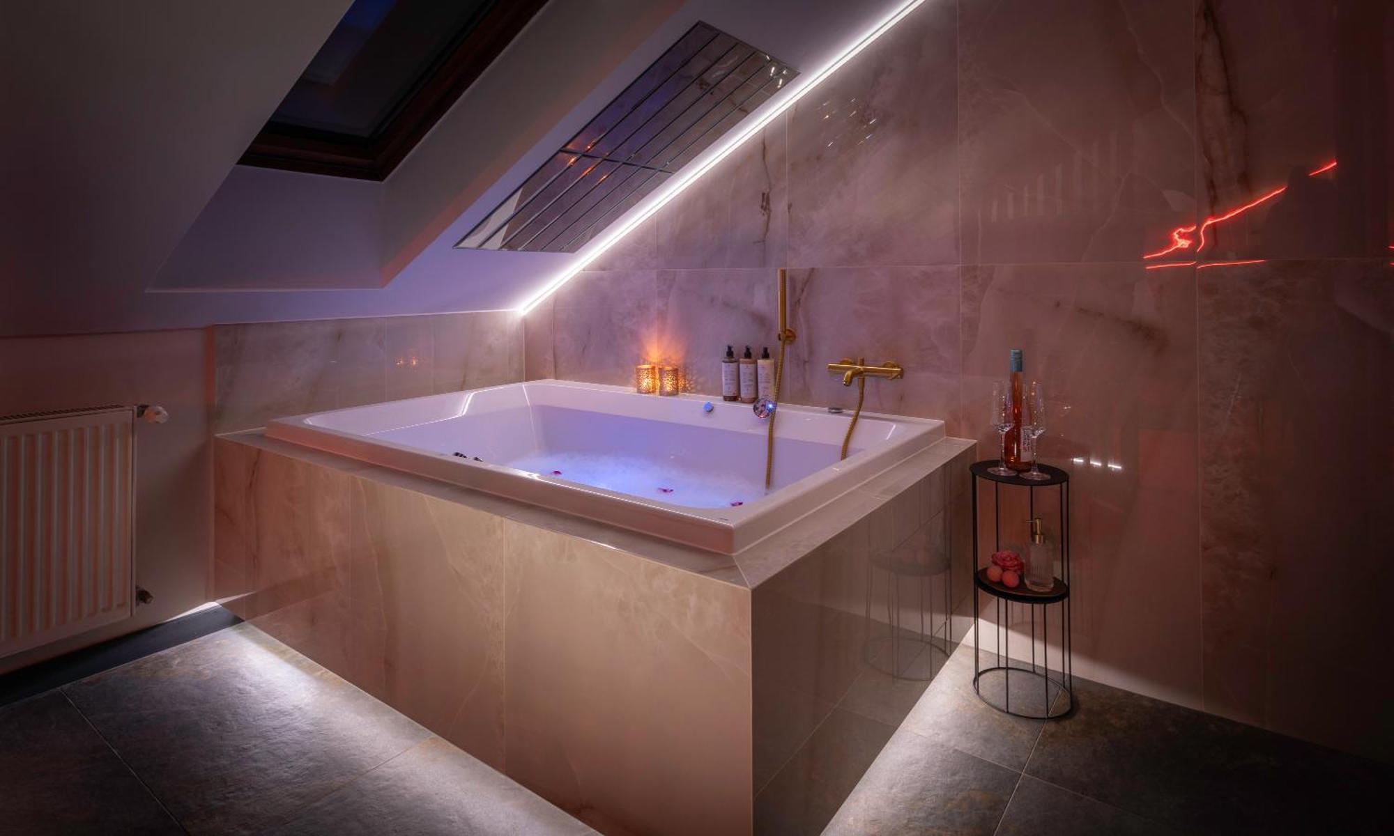 Exclusive Bdsm Apartment Krakow - Adults Only 외부 사진
