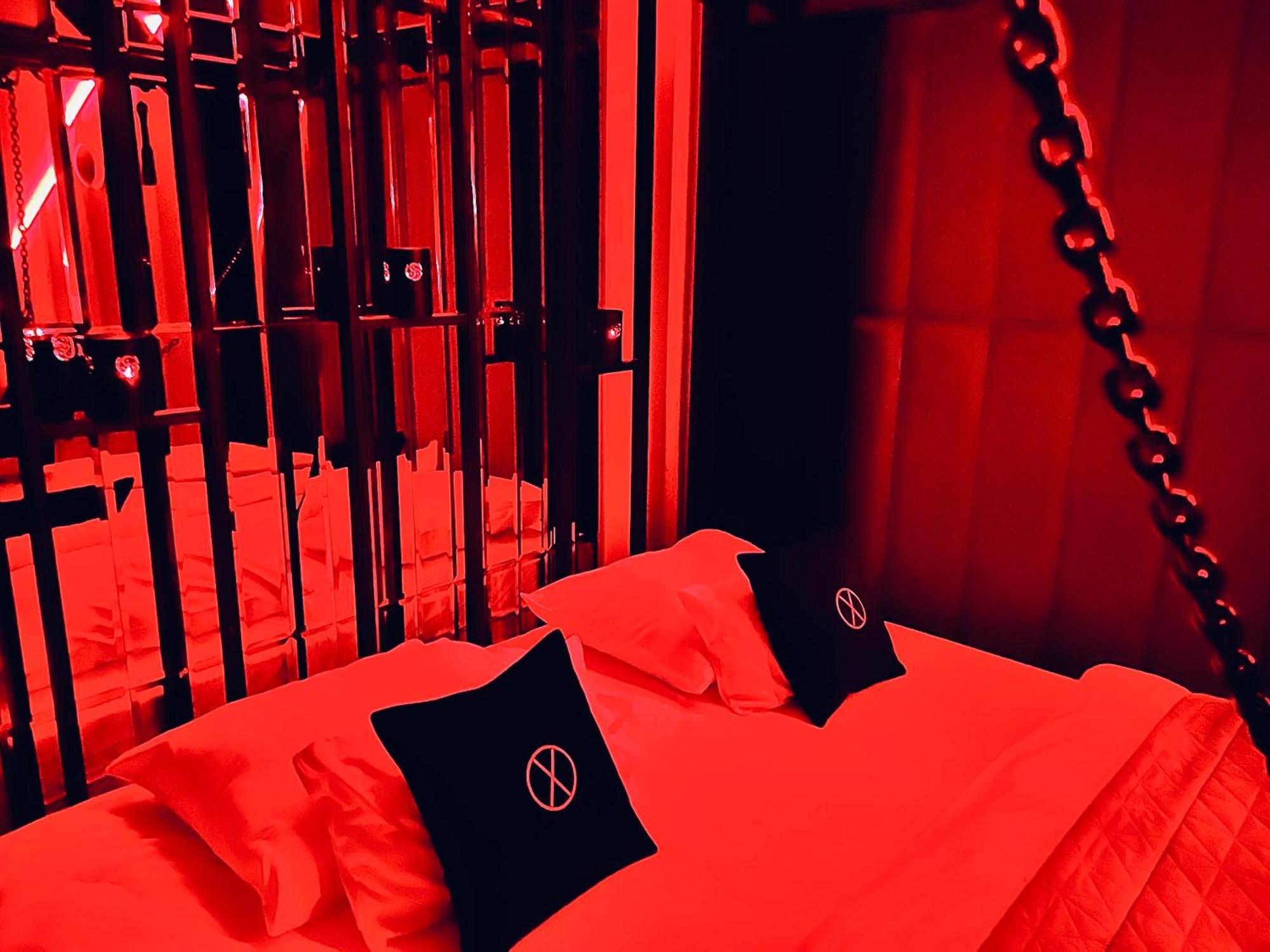 Exclusive Bdsm Apartment Krakow - Adults Only 외부 사진